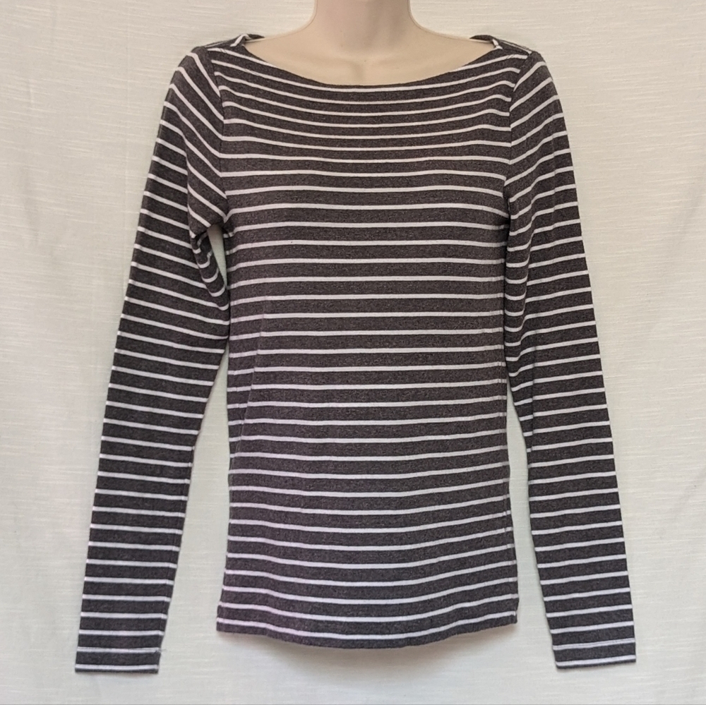 Grey‎ and White Stripes Gap Boatneck Top